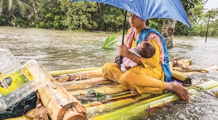 কুমিল্লায় পানিবন্দী ১২ লাখ মানুষ, নানা সংকট!