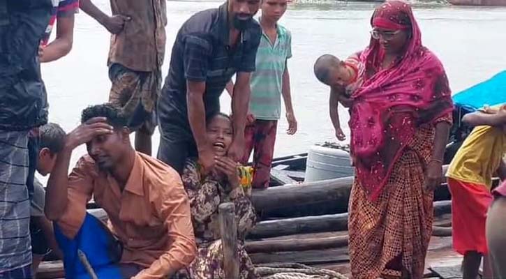 নদীতে ভাসছিল জেলের মরদেহ