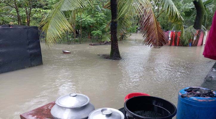 বৃষ্টির কারণে নোয়াখালীর ২০ লাখ মানুষ পানিবন্দী