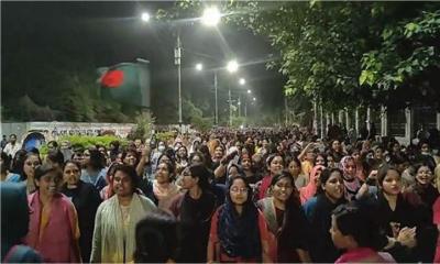 আজ রাত ১০টায় ঢাবি ক্যাম্পাসে জড়ো হবেন শিক্ষার্থীরা