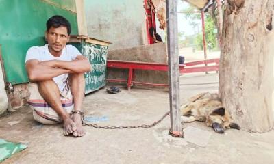 ৮০০ টাকার জন্য কুকুরের সঙ্গে বেঁধে রাখা হলো রিকশাচালককে