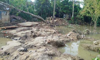 বন্যায় সড়কের ক্ষতি ১৪০ কোটি টাকা