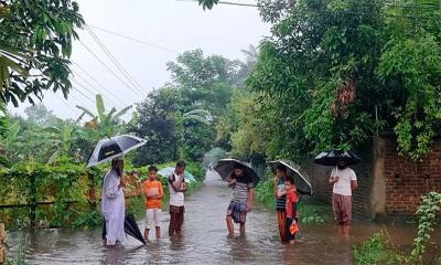 নোয়াখালীতে বন্যা পরিস্থিতির অবনতি