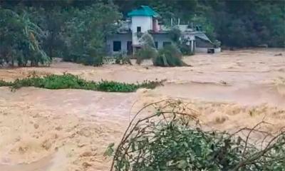 কুমিল্লায় প্লাবিত হচ্ছে গ্রামের পর গ্রাম