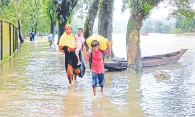 ত্বকের রোগ ঠেকাতে বন্যার্তরা যা করবেন