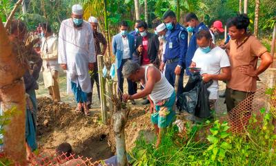 কবর থেকে ১১ বছর পর তোলা হলো শিবিরকর্মীর লাশ