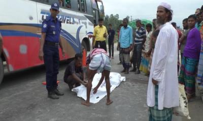 ট্রাকচাপায় মোটরসাইকেল চালক নিহত