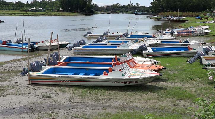 কাজিরহাট-আরিচা নৌরুটে স্পিডবোট চলাচল বন্ধ