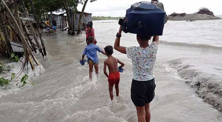 ঘূর্ণিঝড় রেমাল : স্কুল বন্ধ থাকা নিয়ে যা জানালেন শিক্ষামন্ত্রী