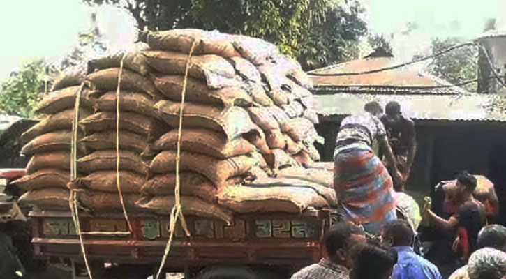 সরকারি গুদাম থেকে ২৫০ মেট্রিক টন চাল গায়েব, কর্মকর্তা পলাতক