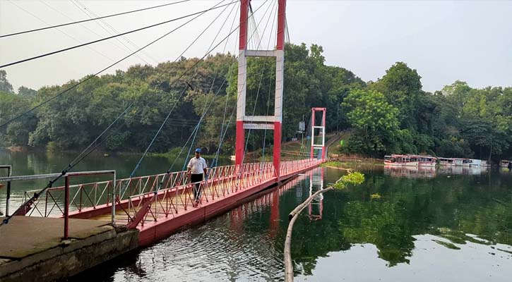 ৫৬ দিন পর ভেসে উঠল রাঙামাটির ঝুলন্ত সেতু