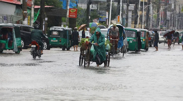 ফের ভারী বৃষ্টিতে জলমগ্ন সিলেট নগরী