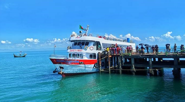 জাওয়াদ: সেন্ট মার্টিনে আটকে পড়া পর্যটকরা কেমন আছেন