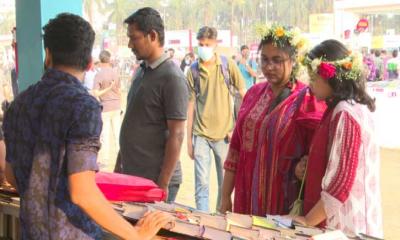 ‘চিরায়ত’ সাহিত্য নিয়ে পাঠকদের জয়জয়কার