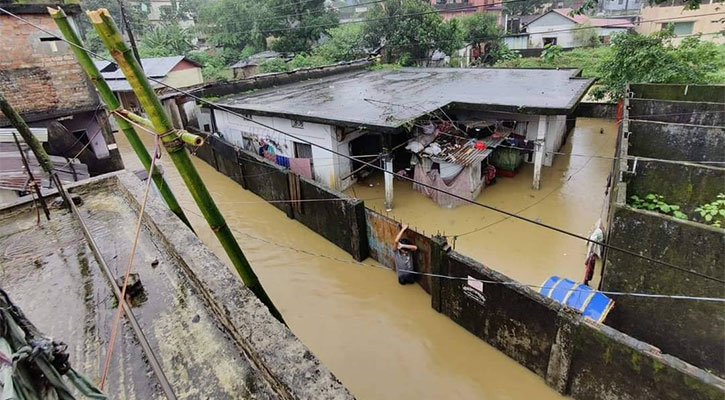 এক ঘণ্টার বৃষ্টিতে জলাবদ্ধ নগরী, লাপাত্তা ‘স্ট্রাইকিং ফোর্স’