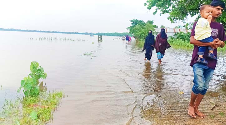 সুনামগঞ্জে কমছে পানি, বৃষ্টি না হওয়ায় জনমনে স্বস্তি