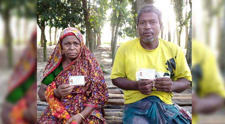 মায়ের চেয়ে ৮ বছরের বড় ছেলে!