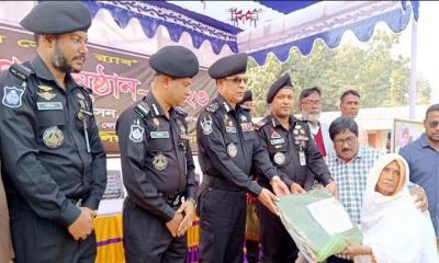 রোহিঙ্গারা বড় চ্যালেঞ্জ হয়ে দাঁড়িয়েছে : র‌্যাব ডিজি