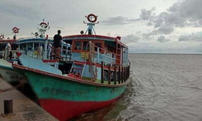 ১৮ অঞ্চলের নদীবন্দরে সতর্কতা সংকেত