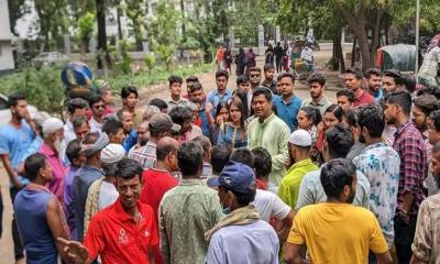 ঢাবি ক্যাম্পাসে রিকশা ভাড়া নির্ধারণ করল ছাত্রলীগ