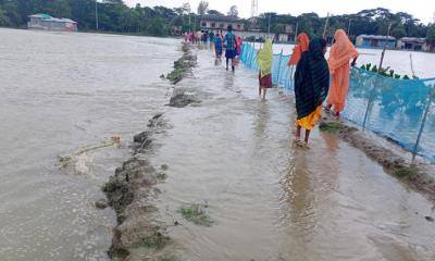 নিঝুম দ্বীপের ৯ গ্রাম প্লাবিত