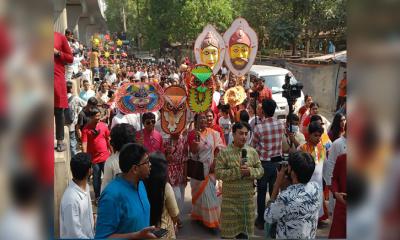 হানাহানিমুক্ত পৃথিবীর প্রত্যাশায় মঙ্গল শোভাযাত্রা অনুষ্ঠিত