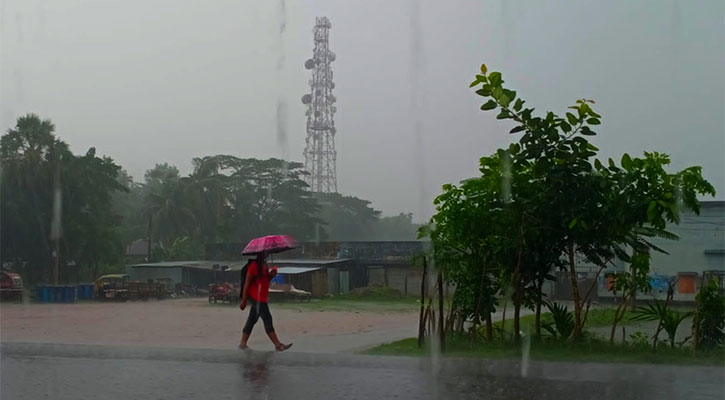 বৈরী আবহাওয়ায় স্থবির বরগুনার জনজীবন