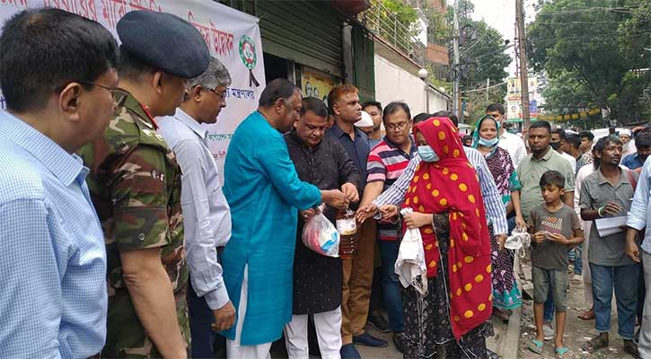 টিসিবির পণ্য বিক্রিতে অনিয়ম হলে কঠোর ব্যবস্থা : বাণিজ্যমন্ত্রী